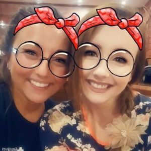 Meet your Posher, Kalee